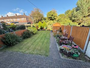 Brook Road Great Sutton